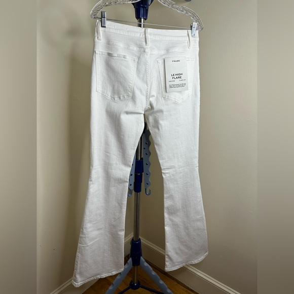 NWT FRAME HIGH-RISE FLARE WHITE DENIM - Picture 5 of 8